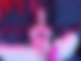 IvannaaKozlov's Live Sex Cam Show