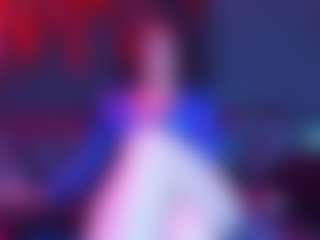 IvannaaKozlov's Live Sex Cam Show
