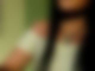 Live cam show with MYOMINIX - Flashing on Mixed Magazine Live