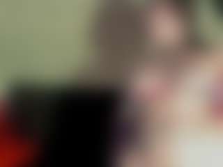 Live cam show with MYOMINIX - Bedroom on CamClone