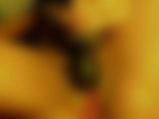 Live cam show with MYOMINIX - Average on Camsoda