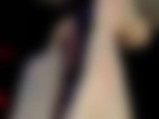 Live cam show with MYOMINIX - Blowjob on live18s.com