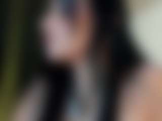Live cam show with MYOMINIX - Average on Camming Site