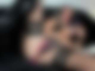 Alesys69 MILF webcam performer live streaming