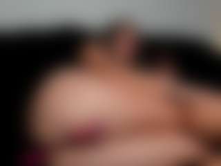 Live cam show with Alesys69 - Smoking on Dolls Live