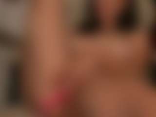 Live cam show with AlyonaqueenX - Athletic College on CamSodaAdn