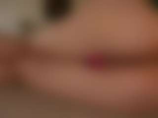 Live cam show with AlyonaqueenX - Cute on CSO-WL