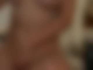Live cam show with AlyonaqueenX - Glasses on Dolls Live