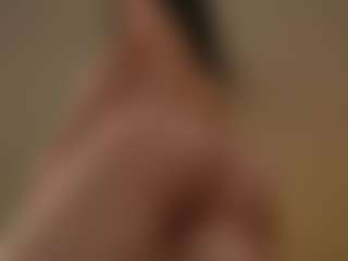Live cam show with AlyonaqueenX - Petite on TeamSkeetLive