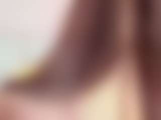 Live cam show with AntonellaMorelli - Fingering on eurowanks.com