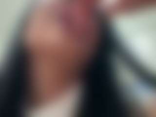 Live cam show with AntonellaMorelli - Shaved Pussy on CamClone