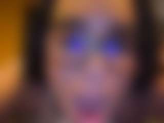 Live cam show with AntonellaMorelli - Brown Eyes Toys on Camsoda