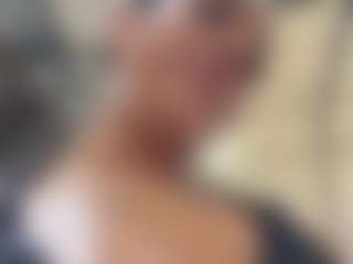 AntonellaMorelli's Live Sex Cam Show