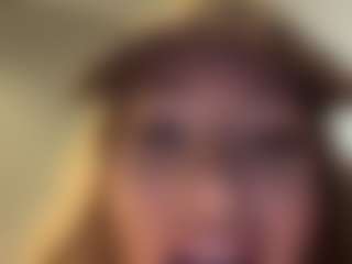 AntonellaMorelli's Live Sex Cam Show
