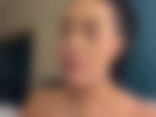 AntonellaMorelli's Live Sex Cam Show