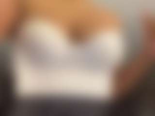 AntonellaMorelli's Live Sex Cam Show
