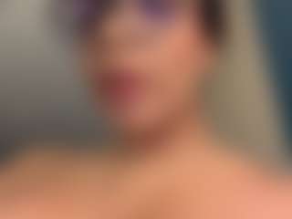 AntonellaMorelli's Live Sex Cam Show