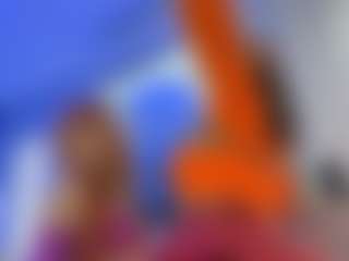 Live cam show with AntonellaMorelli - Tease on Camsoda