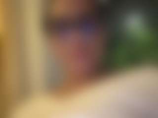 Live cam show with AntonellaMorelli - Spank Latina on CamClone | colombia