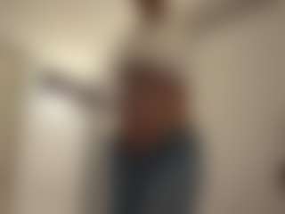 AntonellaMorelli's Live Sex Cam Show