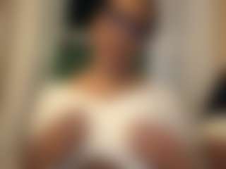 AntonellaMorelli's Live Sex Cam Show