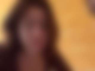 Live cam show with AntonellaMorelli - Fingering on SpunkLive