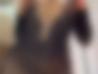 Live cam show with AntonellaMorelli - Shaved Pussy Big Tits on sexytreat.net