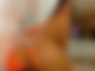 AntonellaMorelli's Live Sex Cam Show