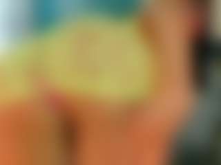 AntonellaMorelli's Live Sex Cam Show