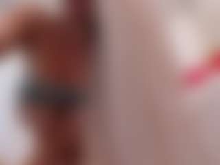 Live cam show with Jessy-Jo - Blue Eyes on livesuperchat.net