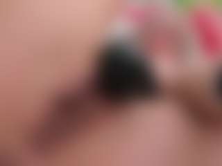 Live cam show with Jessy-Jo - Strip Blonde Hair on Camsoda