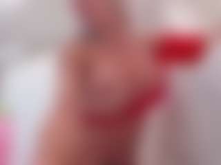 Live cam show with Jessy-Jo - Blue Eyes on madthumbs