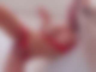 Live cam show with Jessy-Jo - Average on Camsoda