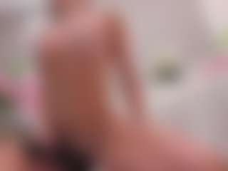 Live cam show with Jessy-Jo - Blonde Hair Dildo on MyBangCams