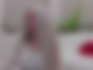 Live cam show with Jessy-Jo - Average on CamwithHer