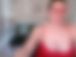 Live cam show with Samie - Upskirt on boobsie.com