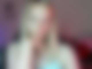 Live cam show with RouseReedd - Living Room on CamSextacy