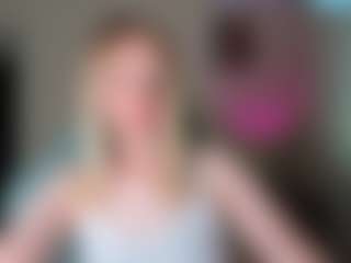 Live cam show with RouseReedd - Grey Eyes on parknlotfishbdy