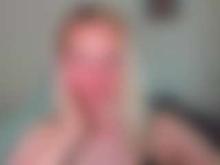 Live cam show with RouseReedd - Grey Eyes on CamSextacy