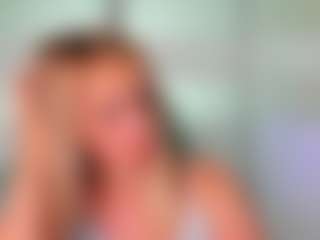 Live cam show with RouseReedd - Living Room on SmokeAndPoke