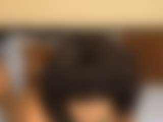 Live cam show with mia flame - Ebony on chickslive.net