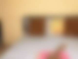 Live cam show with mia flame - Ebony on livesuperchat.net