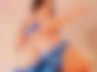 Live cam show with SofiiSweet - Tease Curvy on crypto-cams