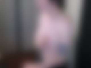 April_Strife's Live Sex Cam Show