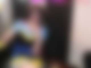 April_Strife's Live Sex Cam Show