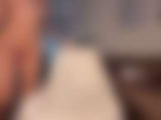 Live cam show with creambaby1 - Blonde Hair on Milf Play