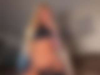 creambaby1's Live Sex Cam Show