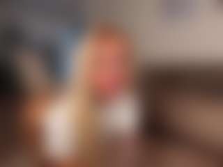 Live cam show with creambaby1 - Blonde Hair Shaved Pussy on realtime-chat