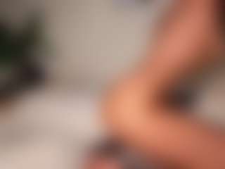 Live cam show with creambaby1 - Spy Curvy on hrnylive.com