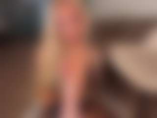Live cam show with creambaby1 - BBW Cum on Dolls Live